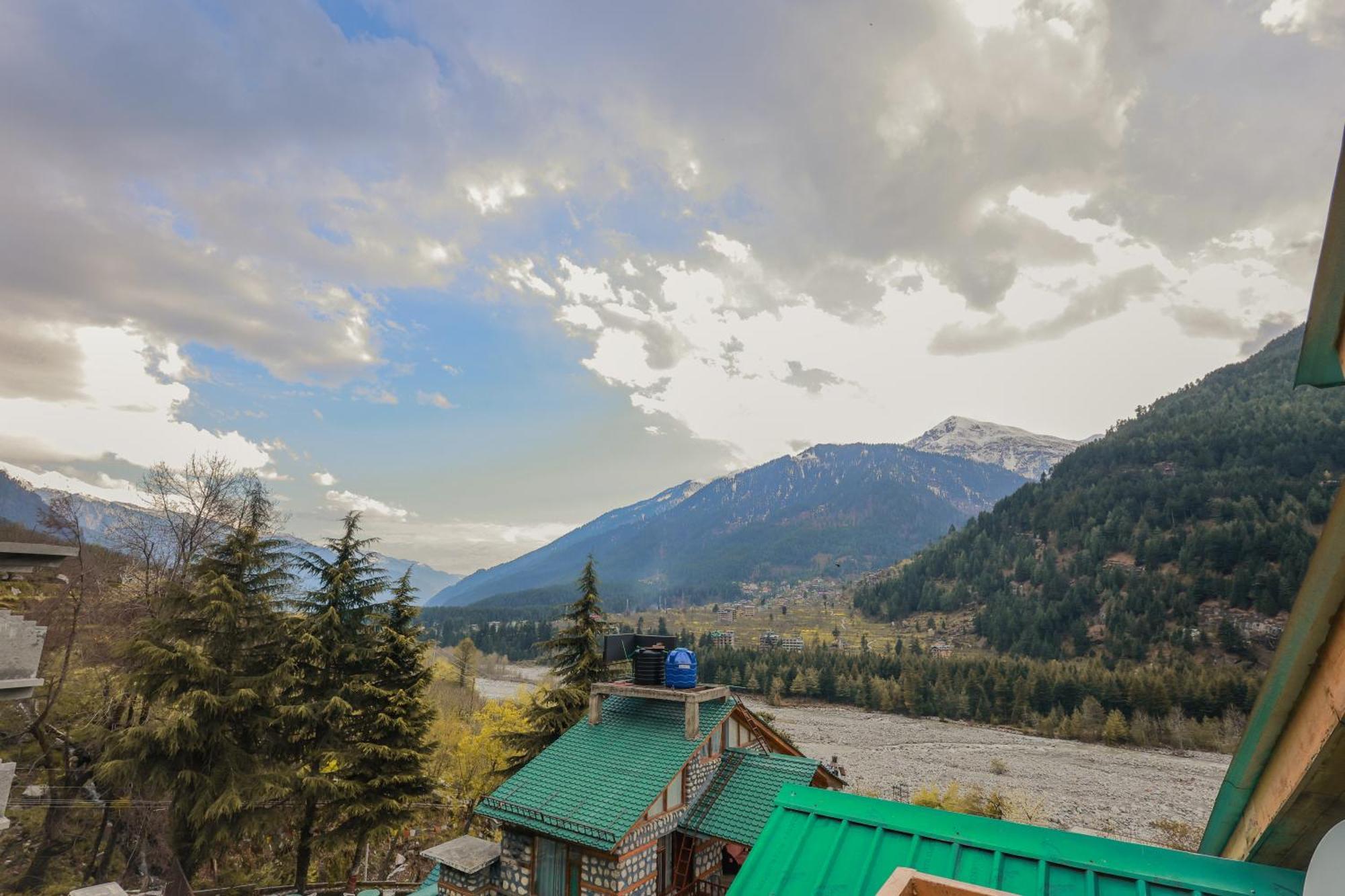 Snow River, 3* Manali (Himachal Pradesh)